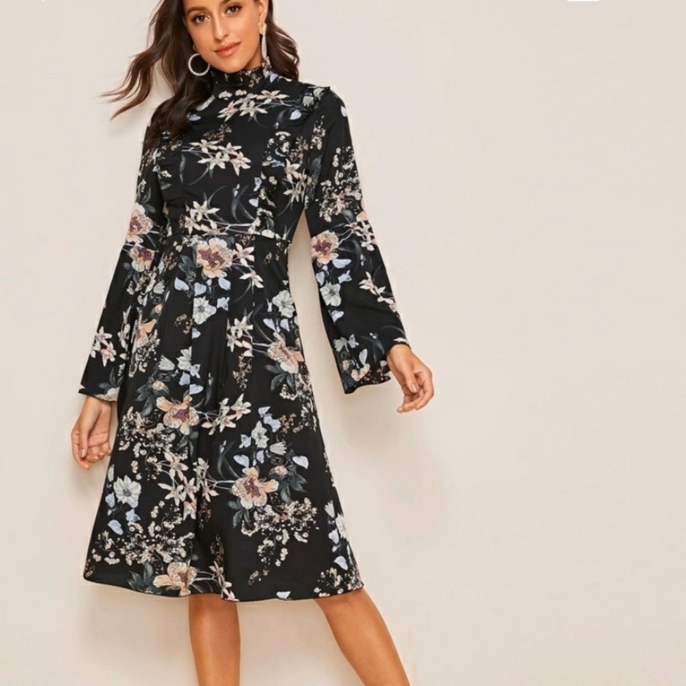 NEW Boho Floral Ruffle Trim Dress